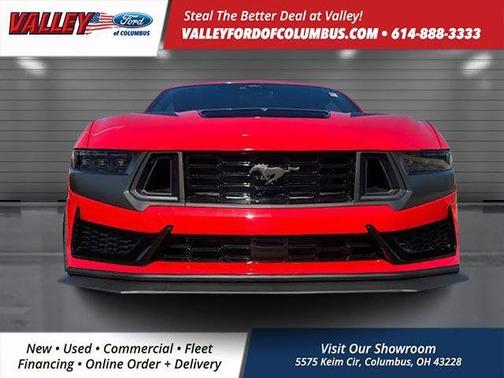 2025 Ford Mustang Dark Horse