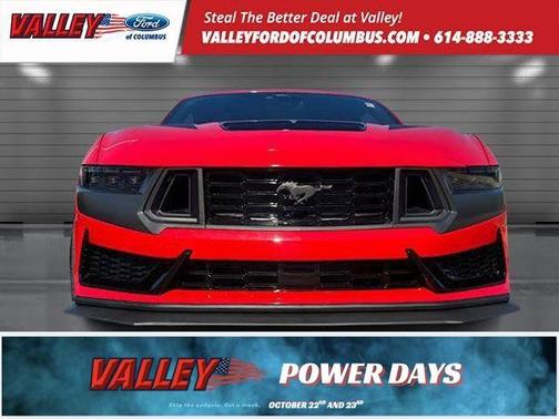 2025 Ford Mustang Dark Horse
