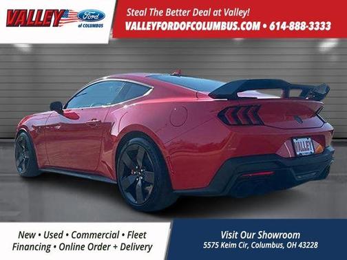 2025 Ford Mustang Dark Horse