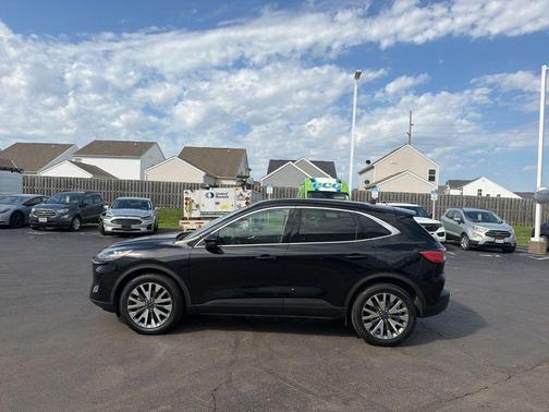 Black Metallic 2020 Ford Escape Titanium