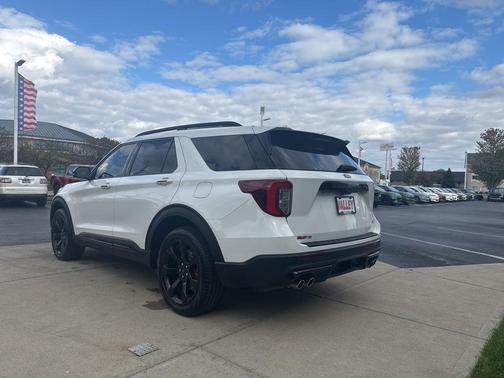 2024 Ford Explorer ST
