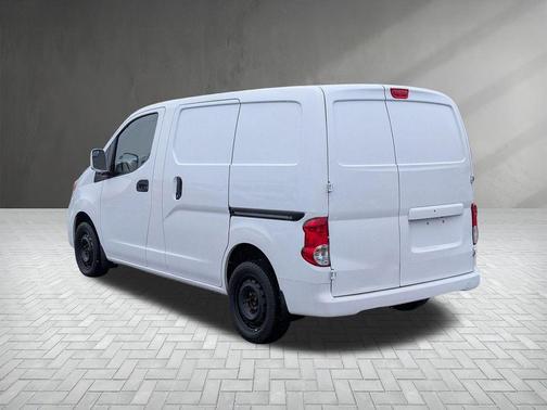 2020 Nissan NV200 SV
