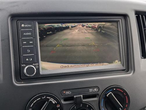 2020 Nissan NV200 SV