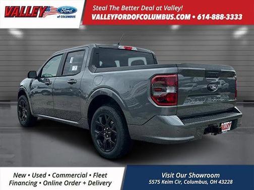 2025 Ford Maverick Lobo Standard