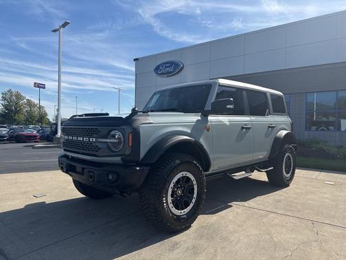 2023 Ford Bronco Badlands