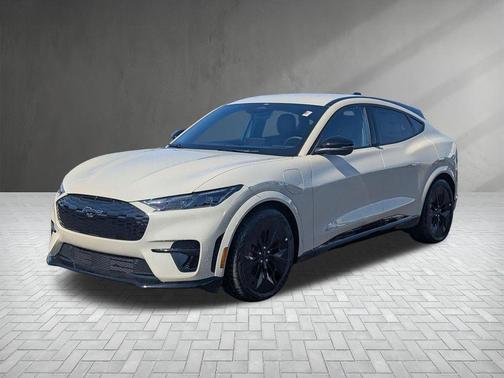 2025 Ford Mustang Mach-E GT