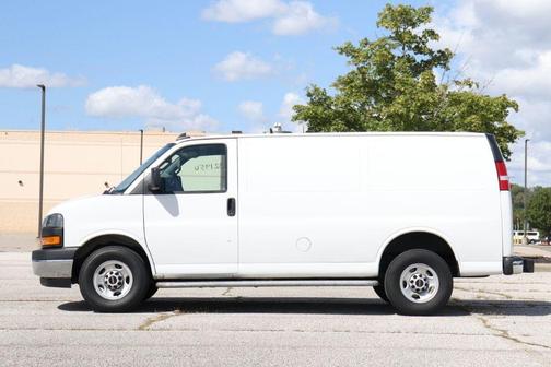 2023 GMC Savana 2500 Work Van