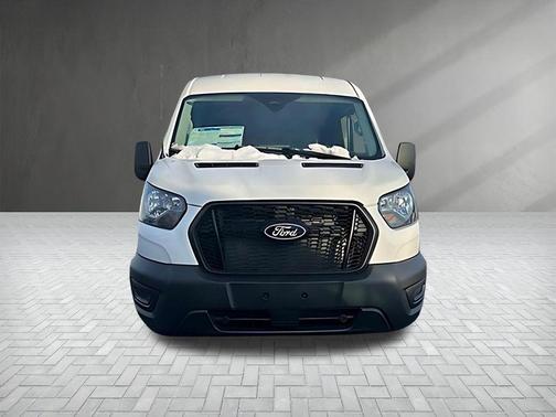 2026 Ford Transit-250 148 WB Medium Roof Cargo