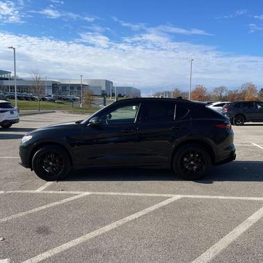 2020 Alfa Romeo Stelvio Ti Sport