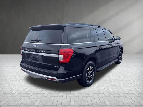 2023 Ford Expedition Max XLT