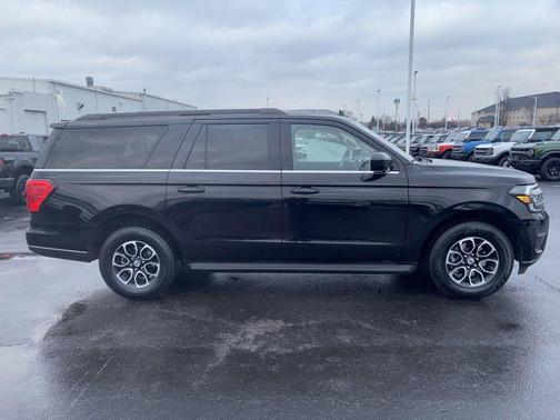 2023 Ford Expedition Max XLT