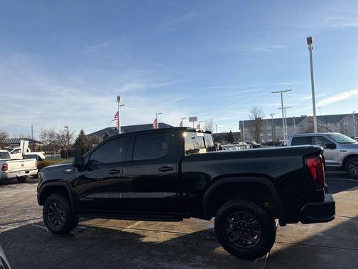 2025 GMC Sierra 1500 AT4X