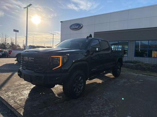 2025 GMC Sierra 1500 AT4X