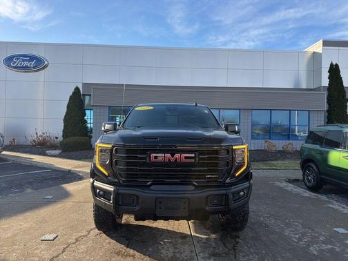 2025 GMC Sierra 1500 AT4X