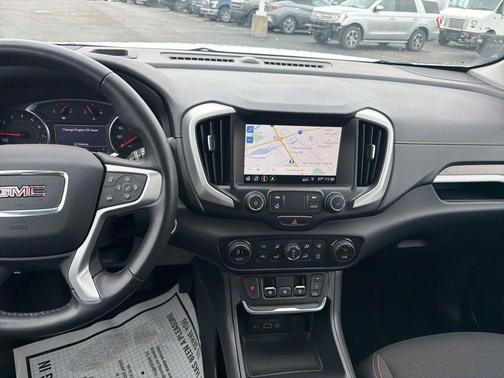 2021 GMC Terrain SLE