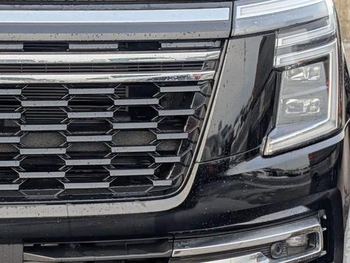 2025 Nissan Armada Platinum