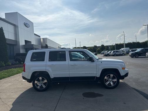 2016 Jeep Patriot Latitude