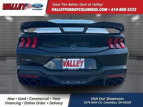 2025 Ford Mustang Dark Horse