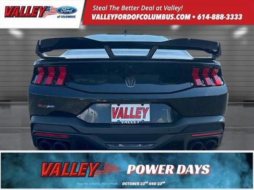 2025 Ford Mustang Dark Horse