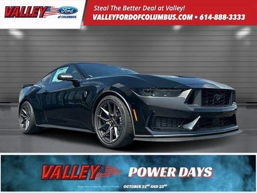 2025 Ford Mustang Dark Horse