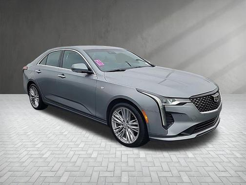 2023 Cadillac CT4 Premium Luxury