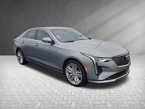 2023 Cadillac CT4 Premium Luxury