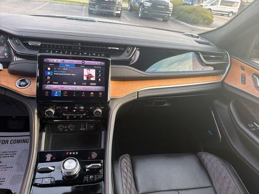 2022 Jeep Grand Cherokee 4xe Summit