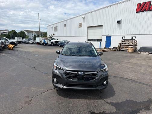 Magnetite Gray Pearl 2024 Subaru Crosstrek Premium