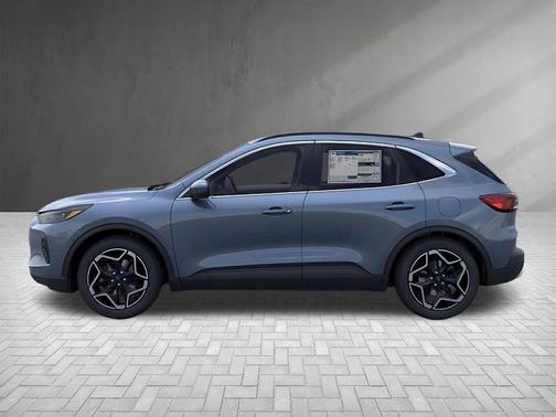 2026 Ford Escape Platinum