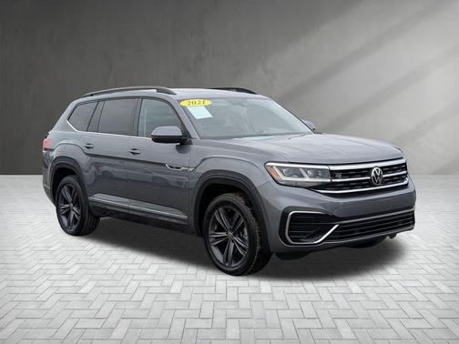 2021 Volkswagen Atlas 3.6 V6 SE w/ Technology R-Line