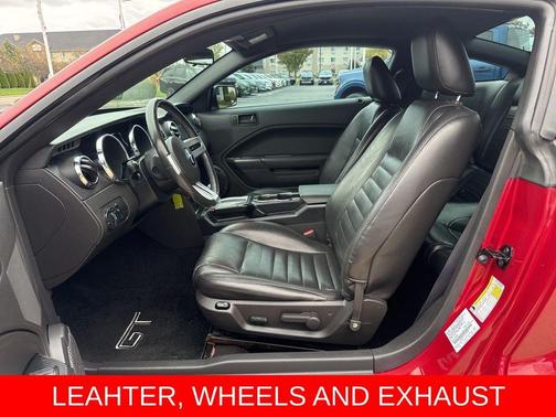 2005 Ford Mustang GT Premium