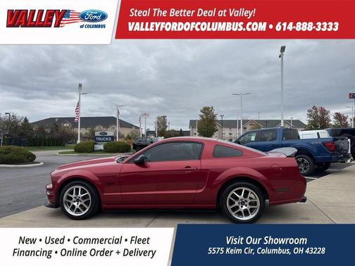 2005 Ford Mustang GT Premium