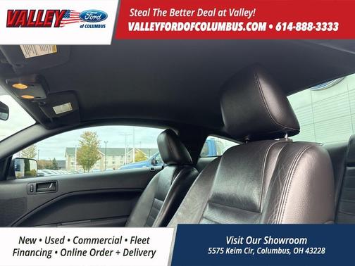 2005 Ford Mustang GT Premium