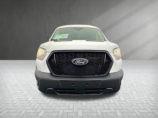 2026 Ford Transit-250 148 WB Medium Roof Cargo