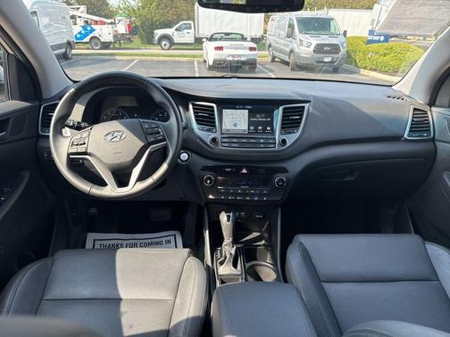 2017 Hyundai TUCSON SE Plus