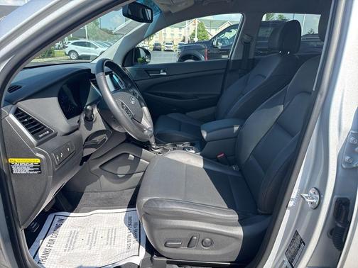 2017 Hyundai TUCSON SE Plus
