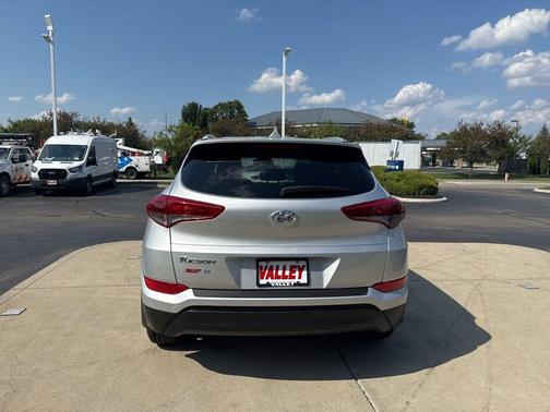 2017 Hyundai TUCSON SE Plus