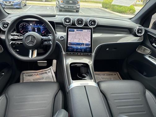 2023 Mercedes-Benz GLC 300 Base 4MATIC