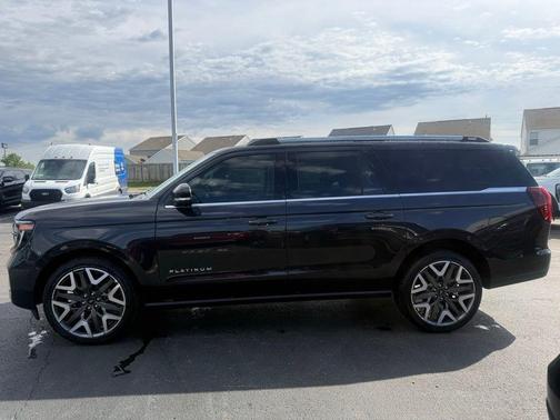 Dark Matter Gray Metallic 2026 Ford Expedition Max Platinum