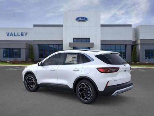 2026 Ford Escape Platinum