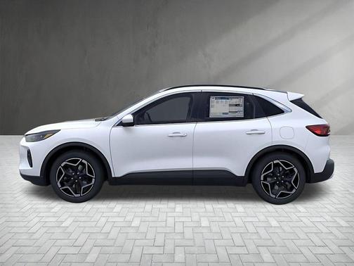 2026 Ford Escape Platinum