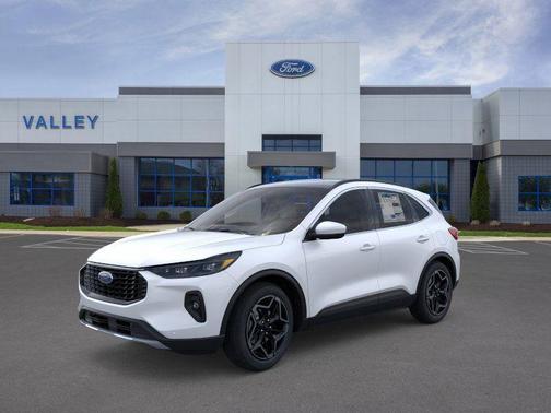 2026 Ford Escape Platinum