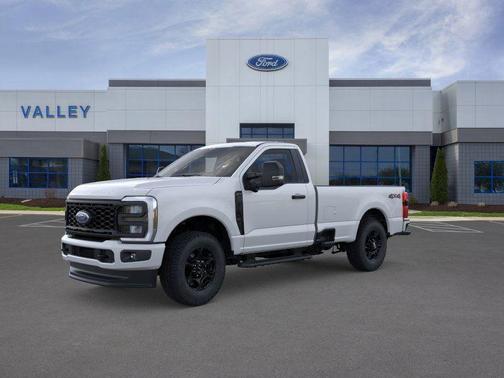 2025 Ford F-250 XLT