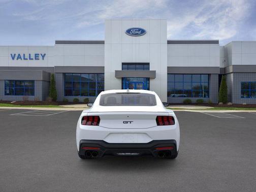 2025 Ford Mustang GT