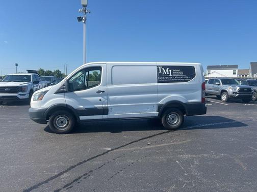 2017 Ford Transit-250 Base