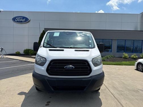 2017 Ford Transit-250 Base