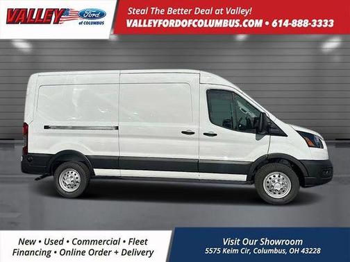 2026 Ford Transit-250 148 WB Medium Roof Cargo