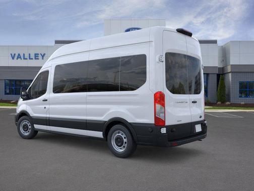 2025 Ford Transit-350 XL