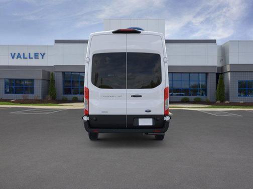 2025 Ford Transit-350 XL