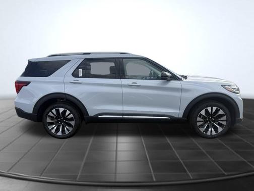 Space White Metallic 2026 Ford Explorer Platinum